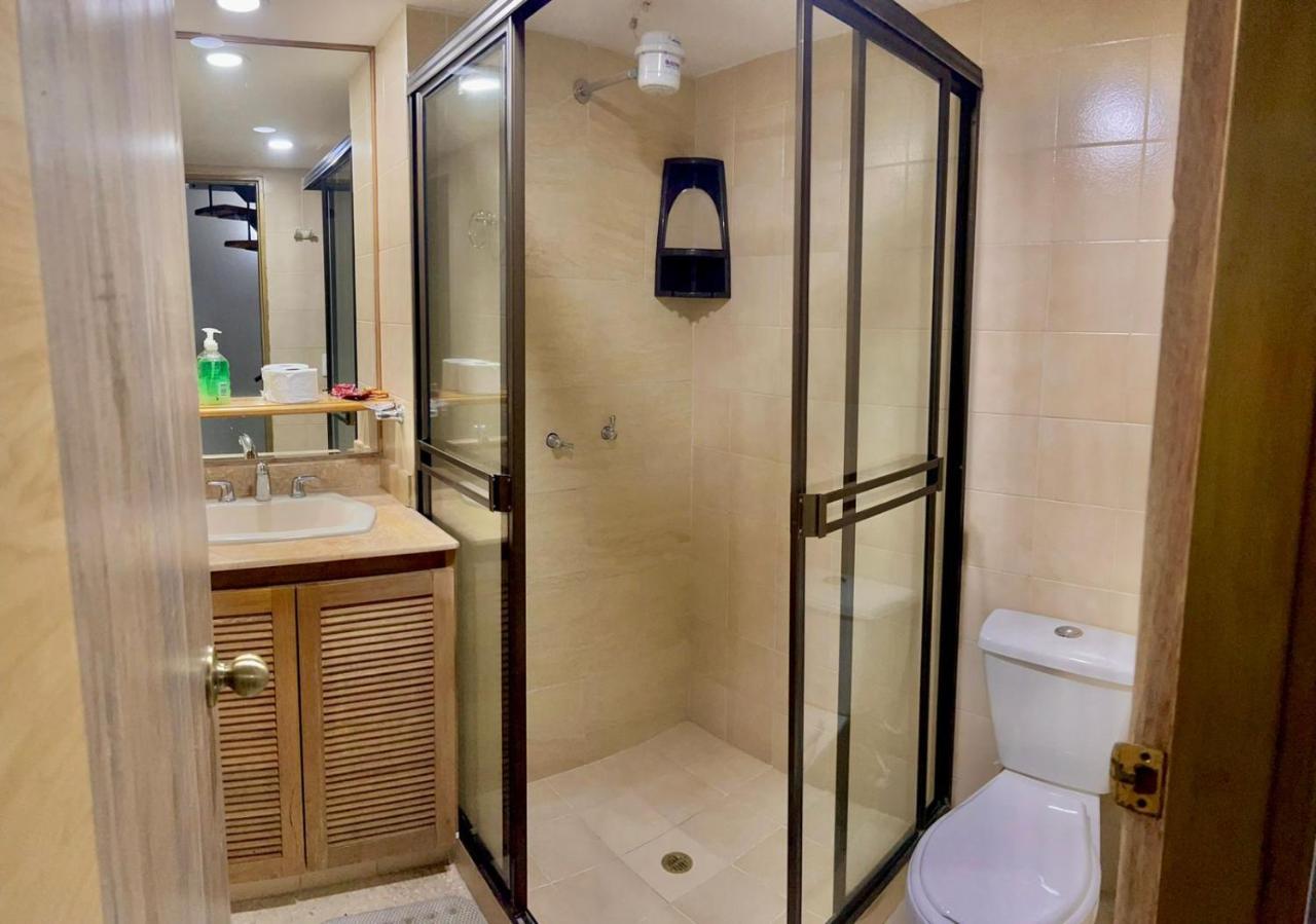 Hotel Torre Primavera Medellín Kültér fotó