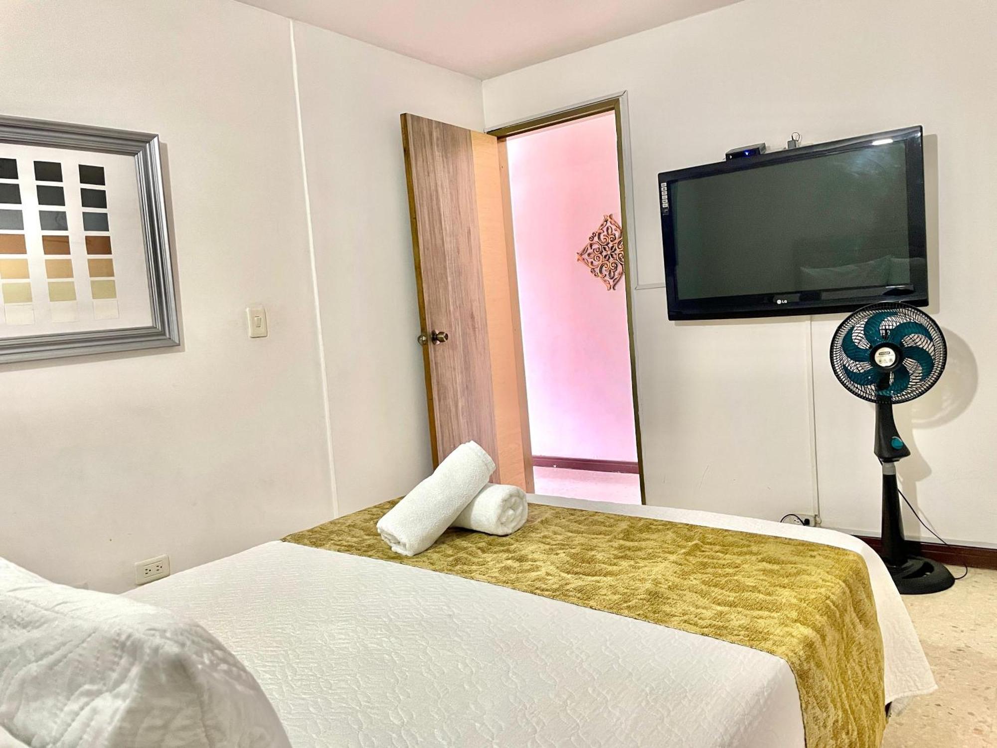 Hotel Torre Primavera Medellín Kültér fotó