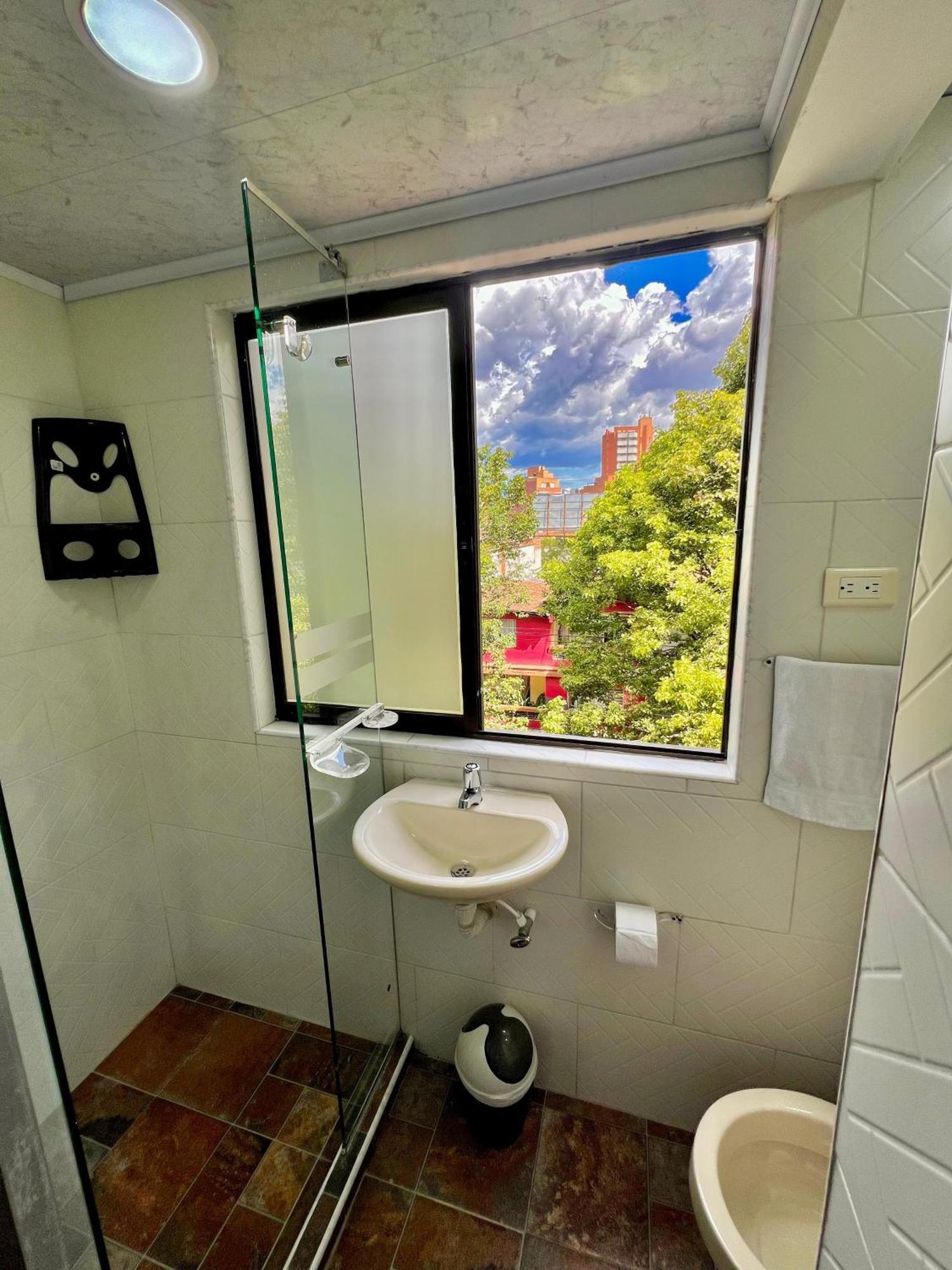 Hotel Torre Primavera Medellín Kültér fotó