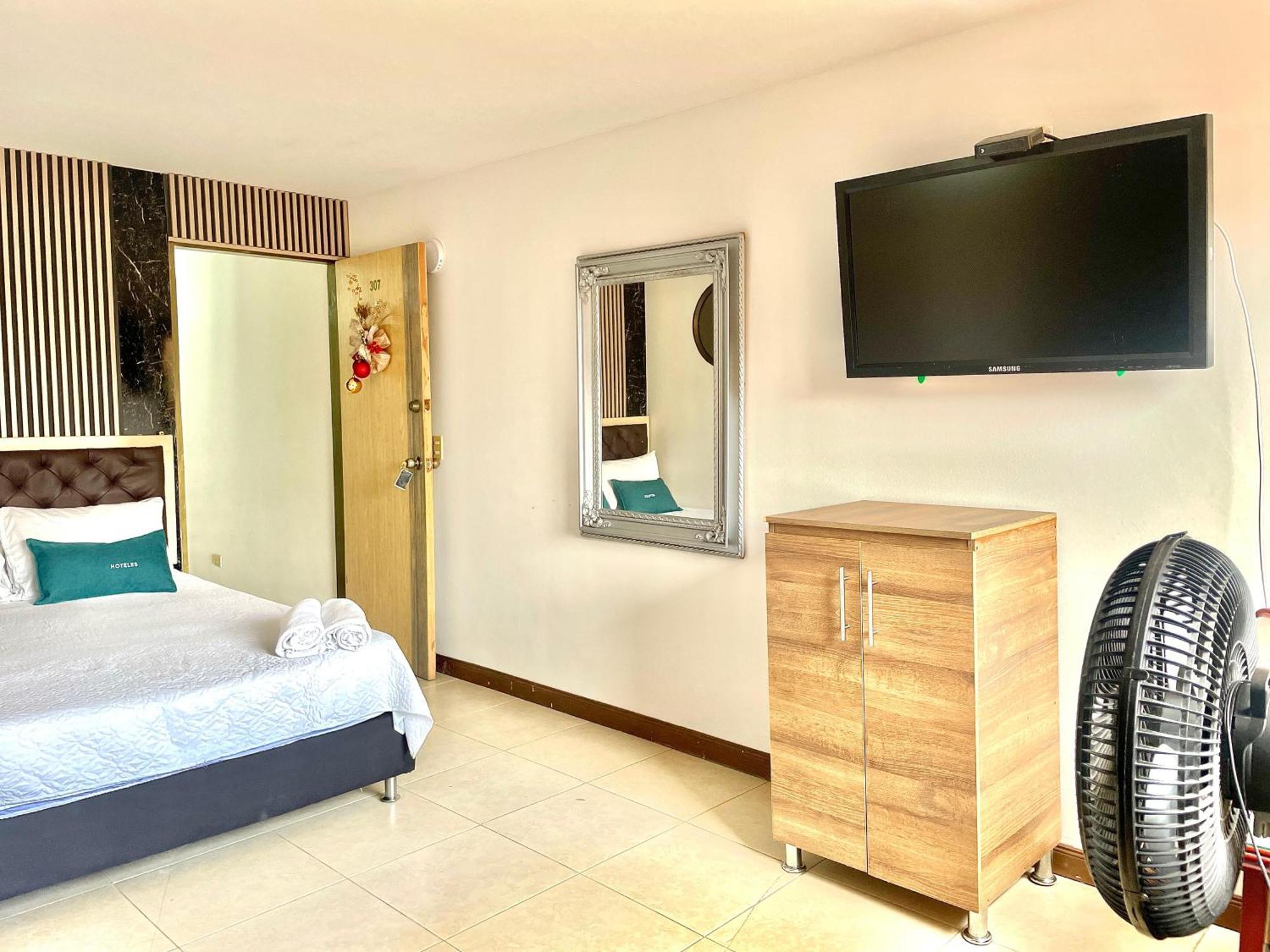 Hotel Torre Primavera Medellín Kültér fotó